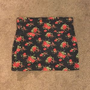 Rose mini skirt